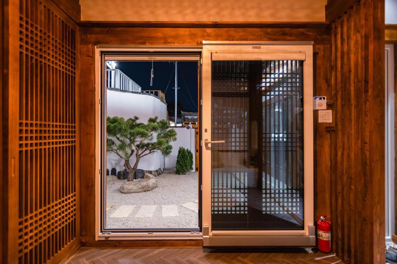 El House Hotel Gyeongju Exterior photo